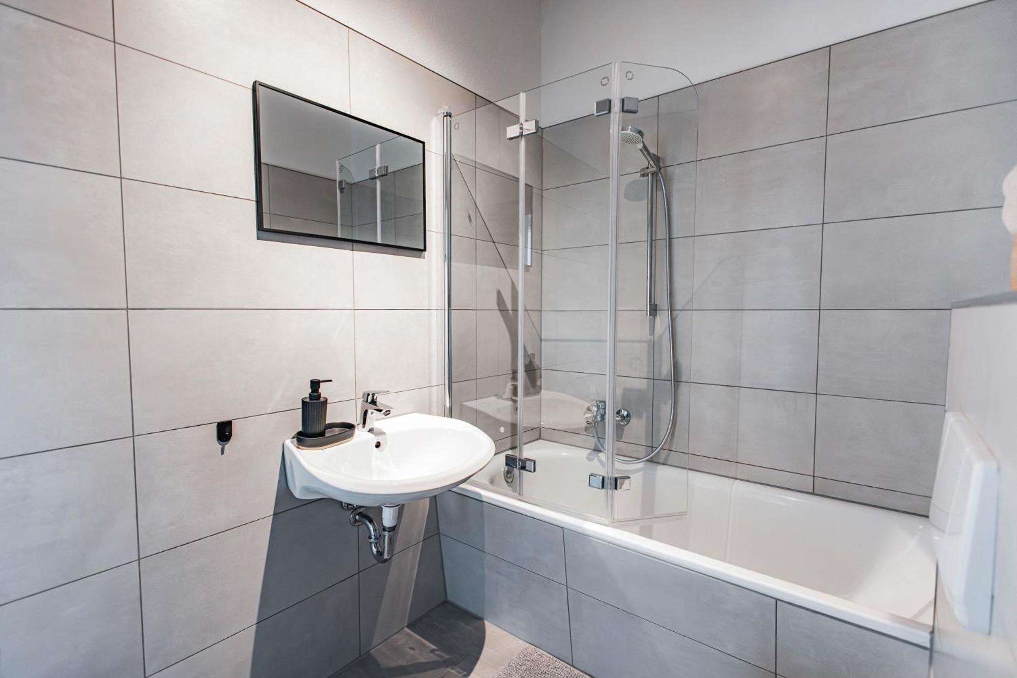 Prime - 2 Zimmer Wohnung Direkt Am Fluss Лейпциг Экстерьер фото